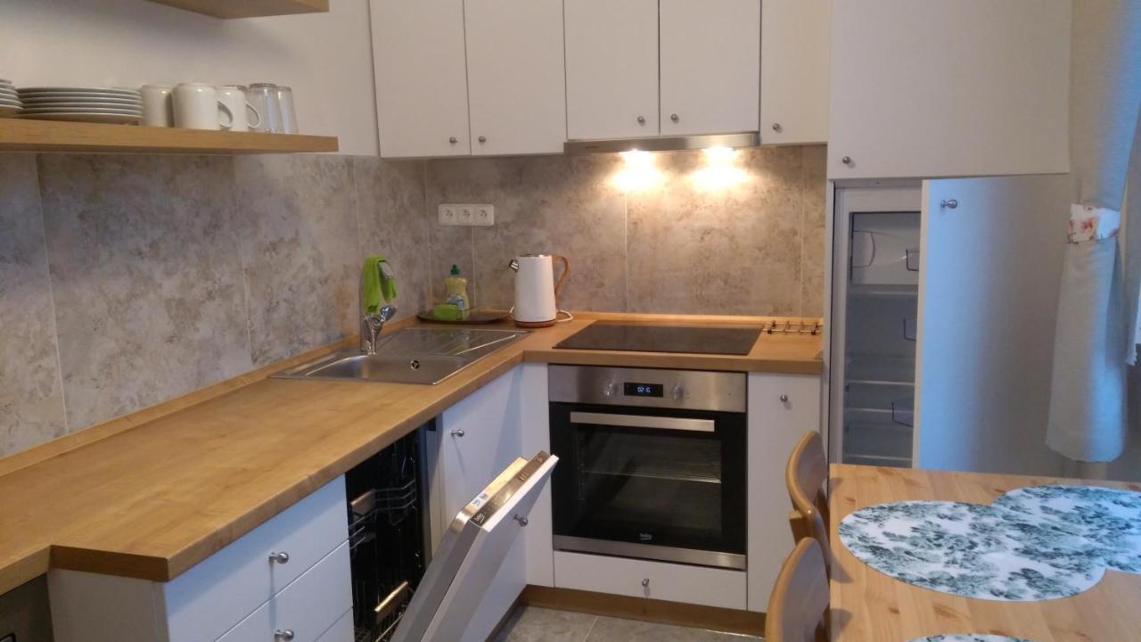 apartmán v bytovém domě Turnov Exterior foto